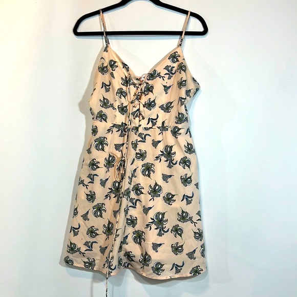 VERY J DRESS FLORAL SIZE S - Picture 2 of 9
